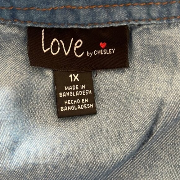 Woman’s Denim Dress - Picture 5 of 5